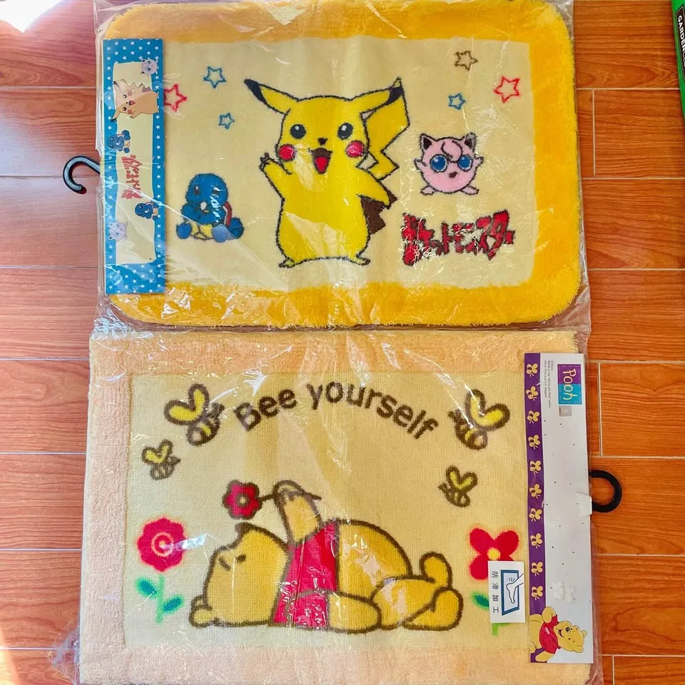 BNIB✨Bath Mat thumbnail