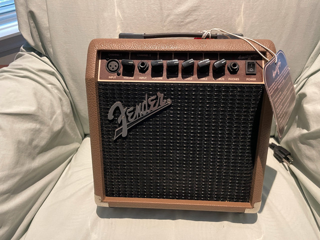 Fender Acoustasonic 15 Acoustic guitar amp