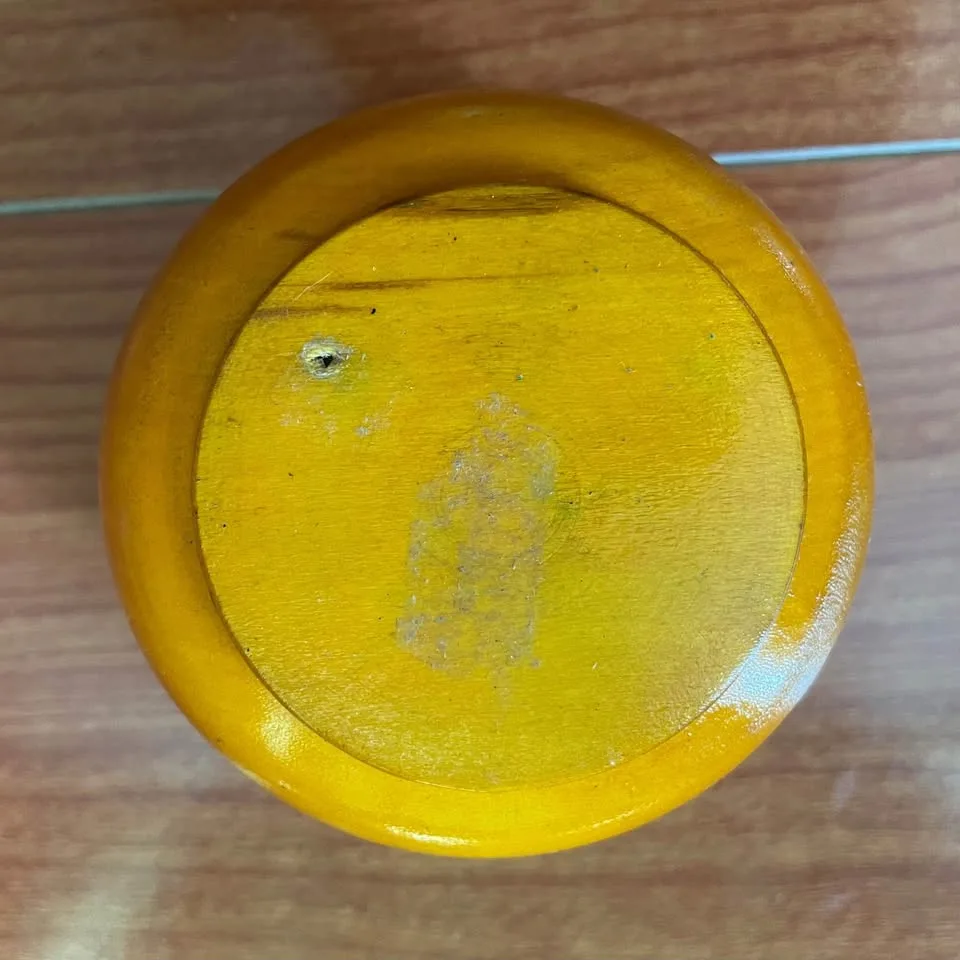 Vintage Hand-Carved Wooden Trinket Box with Leaf Design image indicator(5)