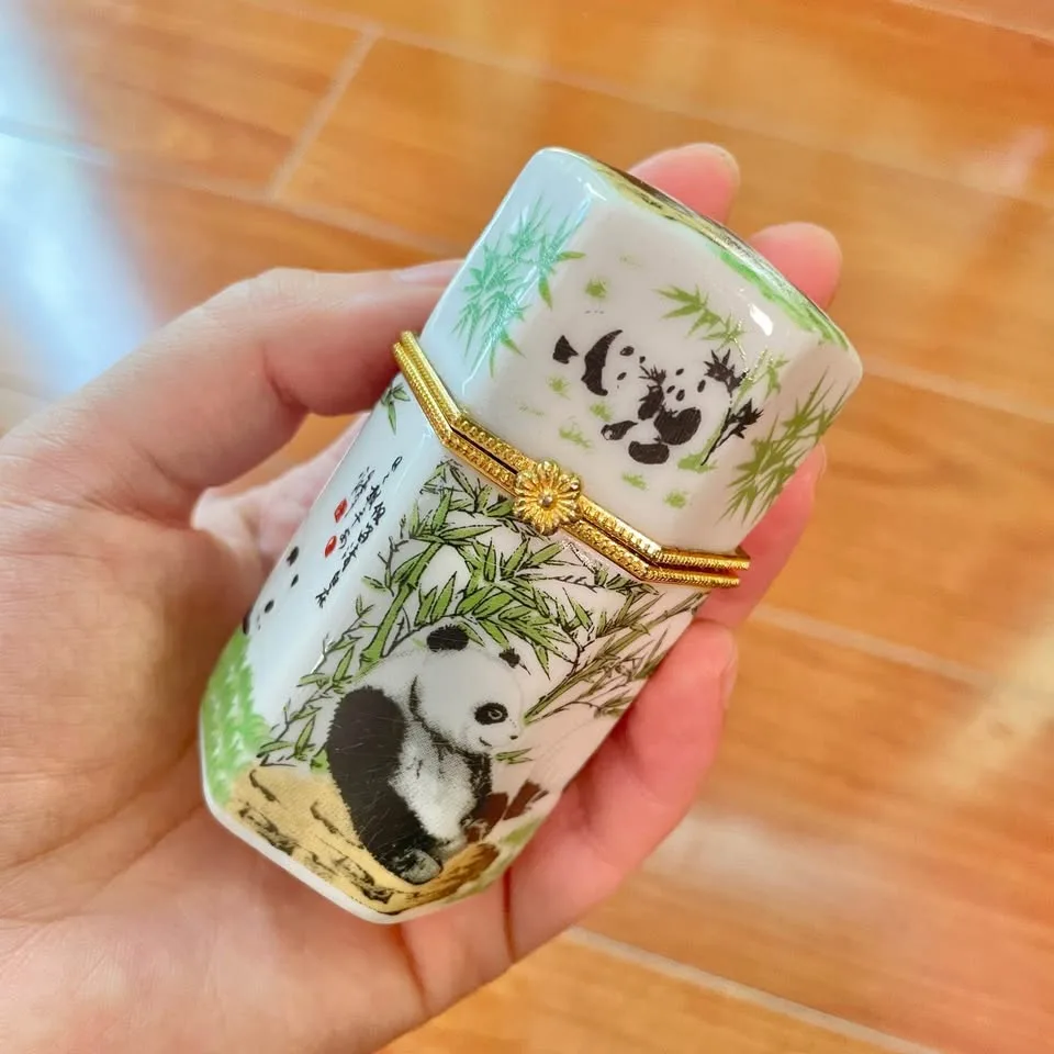 Vintage Lucky Panda Bamboo Trinket Box image indicator(9)