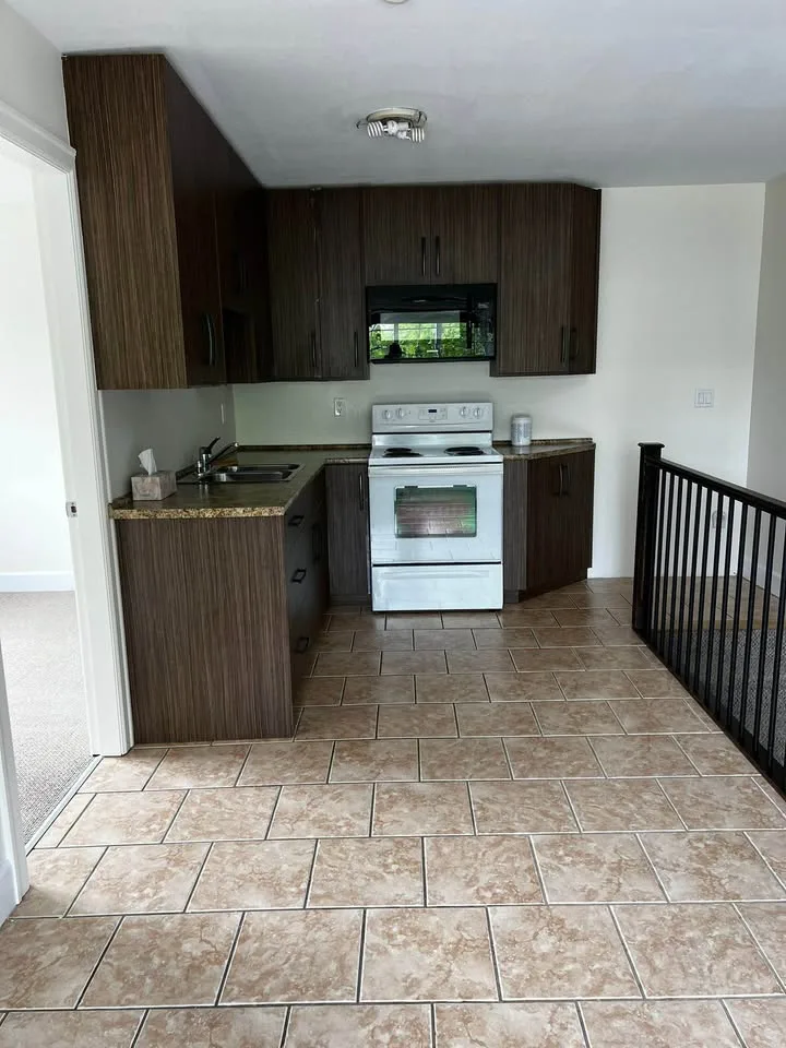 1 Bed 1 Bath - House image indicator(4)