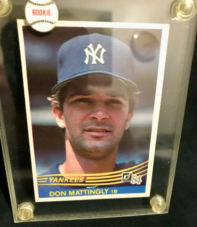 1984 Donruss - #248 Don Mattingly (RC) thumbnail
