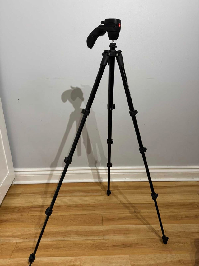 Manfrotto Tripod