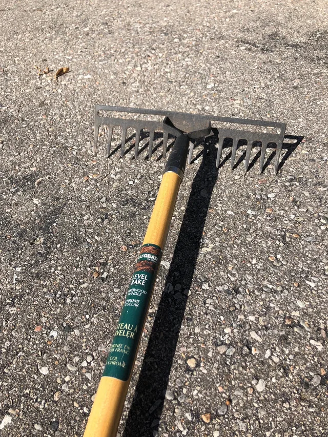 Great Levek Leveler Rake thumbnail