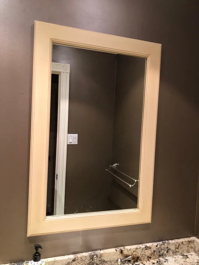 Bathroom Vanity with Mirror image indicator(2)