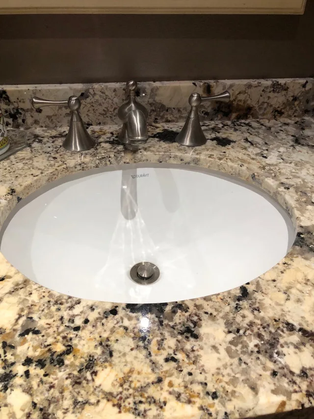 Bathroom Vanity with Mirror image indicator(3)