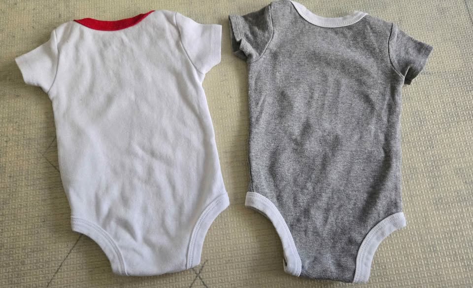 Infant Onesies/Bodysuits Size 6 month - photo 3