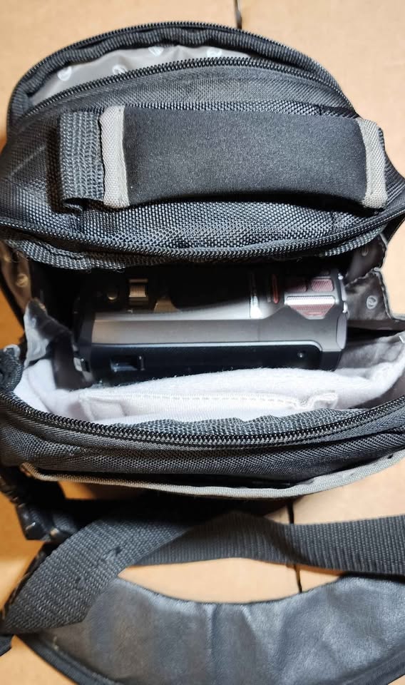 Panasonic HC-V759 Camcorder - Excellent Condition - photo 5