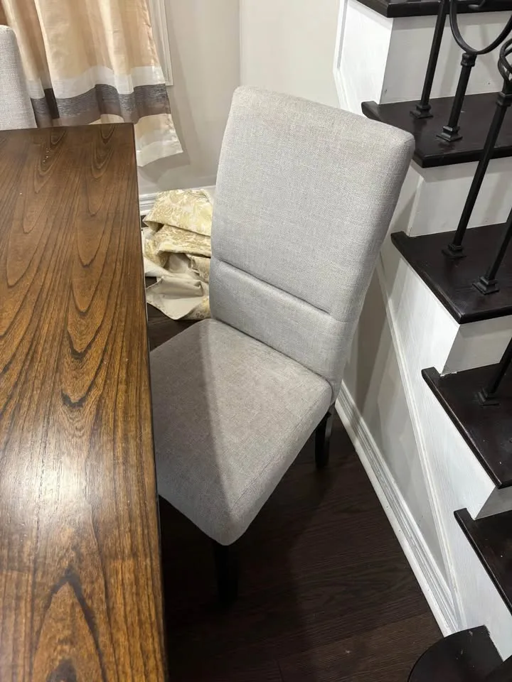 Dining table with 4 chairs length 5 ft , width 3 ft image indicator(4)