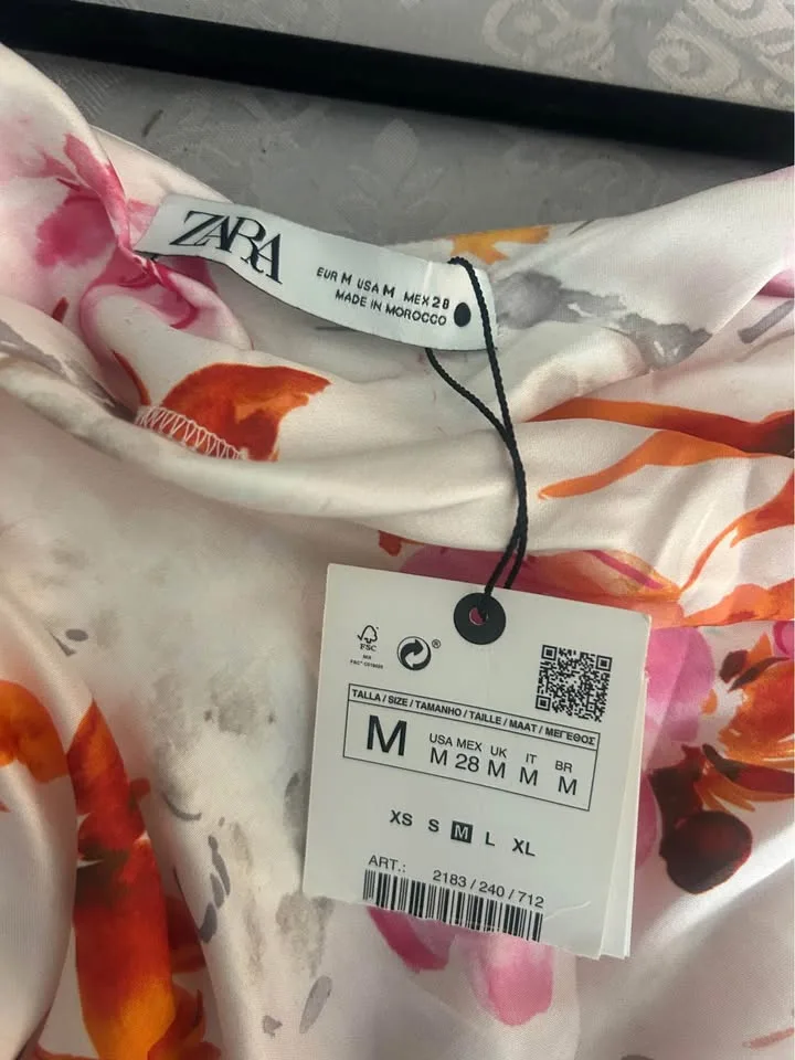 Zara Dress new with tags image indicator(2)