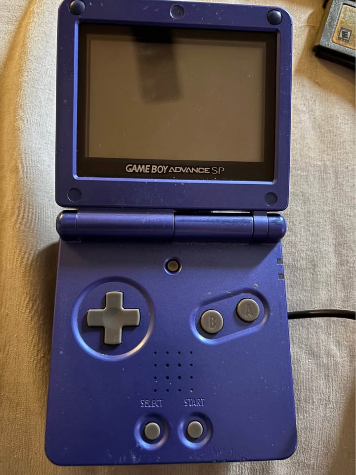 Gameboy Advance SP with Games - photo 4