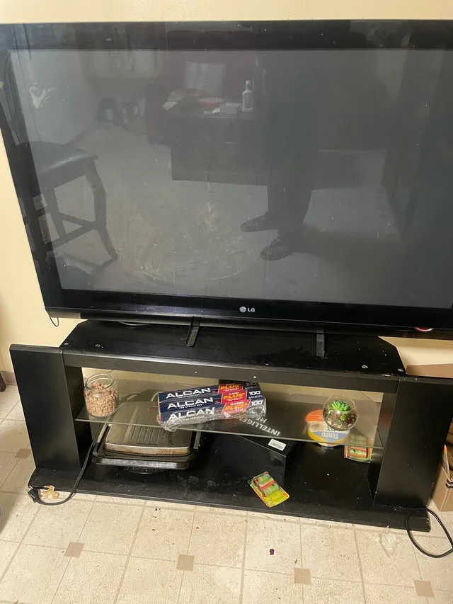 LG 55” Non-Smart TV – $50 OBO – Moving Sale! thumbnail