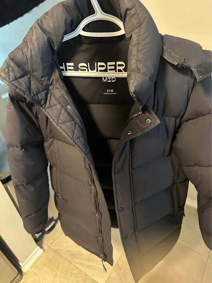 SUPER PUFF MID from Aritzia (2XS) image indicator(2)