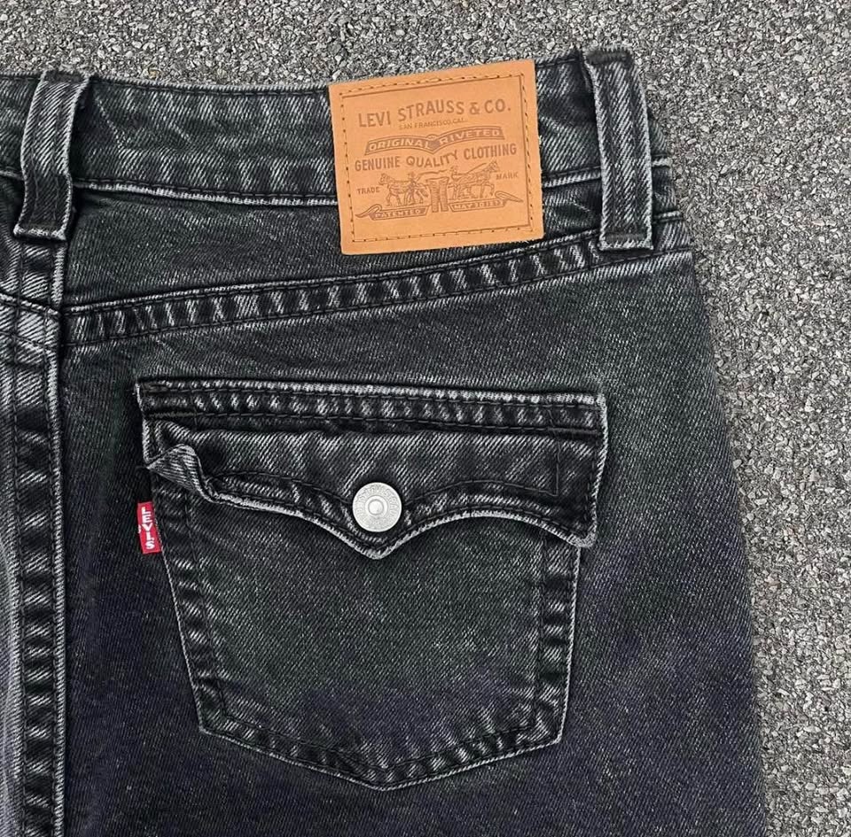 LEVI’S Premium NOUGHTIES BOOTCUT #2000s lowrise jeans - photo 4