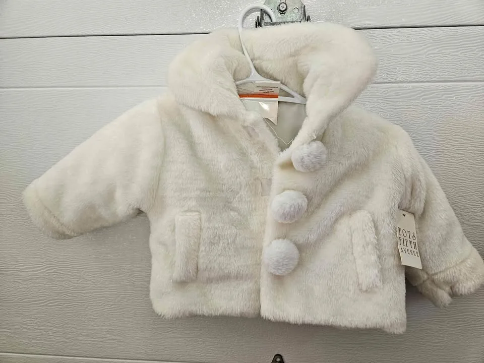 New Size 12 M FIFTH avenue Tots Coat thumbnail