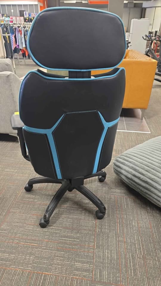 Centurion Gaming Chair - photo 2