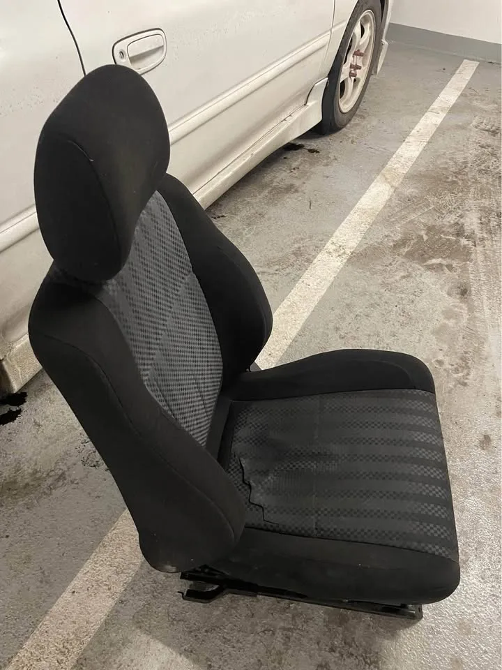 Subaru Impreza Seat image indicator(3)