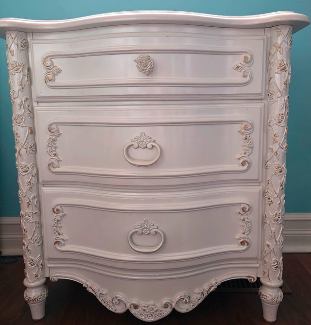 Girls Fancy White Mirrored Dresser With Matching Nighstand - photo 5