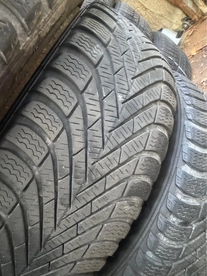 Pirelli winter tires image indicator(5)