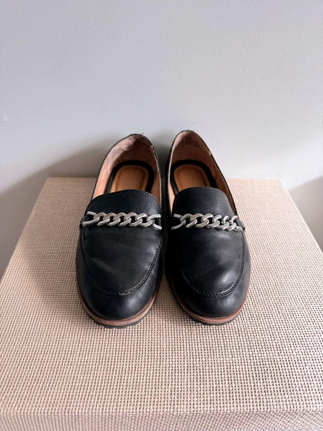 Kelly & Katie Black Leather Loafers, Size 7 - photo 2