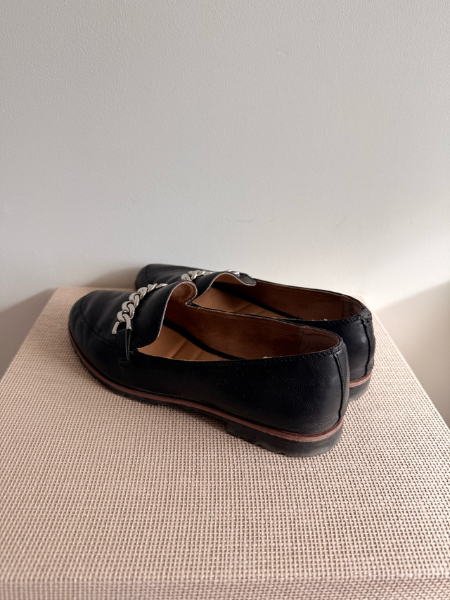 Kelly & Katie Black Leather Loafers, Size 7 - photo 3