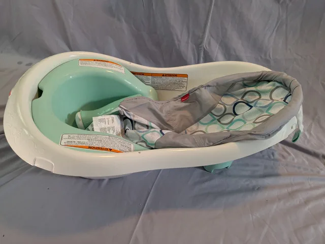 Fisher-Price 4-in-1 Sling ‘n Seat Tub Whale thumbnail