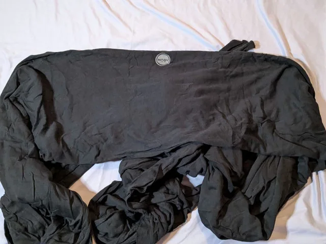 Moby Wrap Baby Carrier Classic in Slate -like NEW image indicator(2)