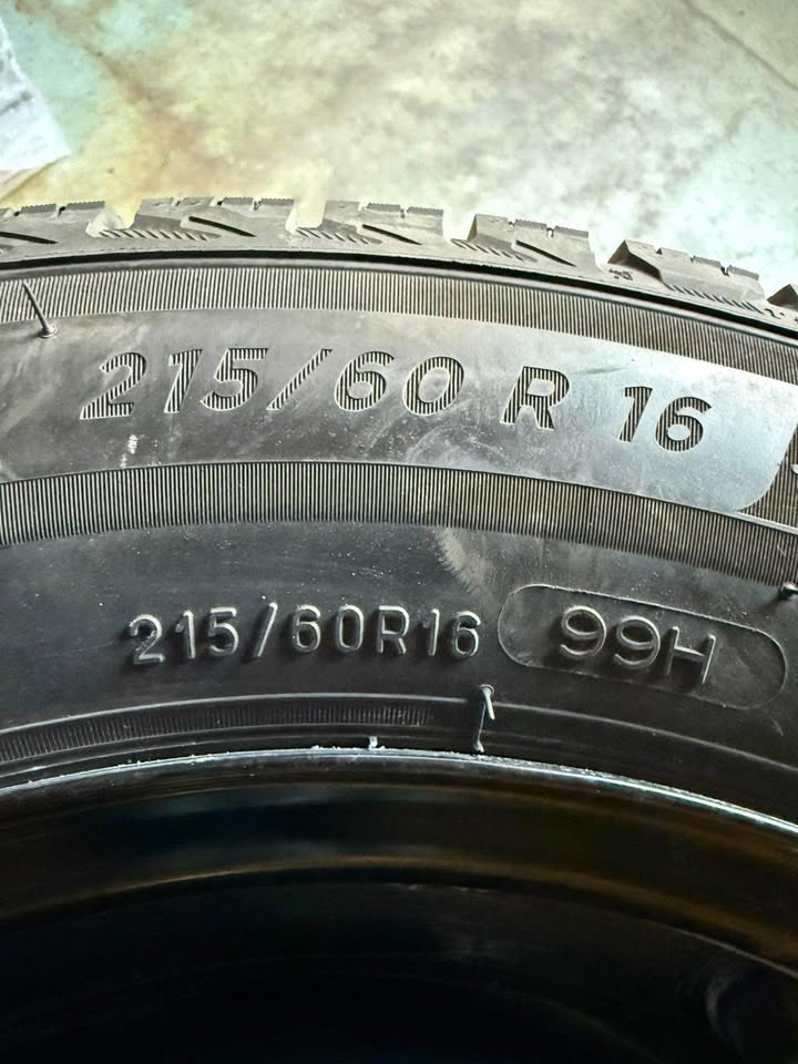 215/60/16 MICHELINS X ICE!! ON RIM!!! CHEAP!! - photo 2
