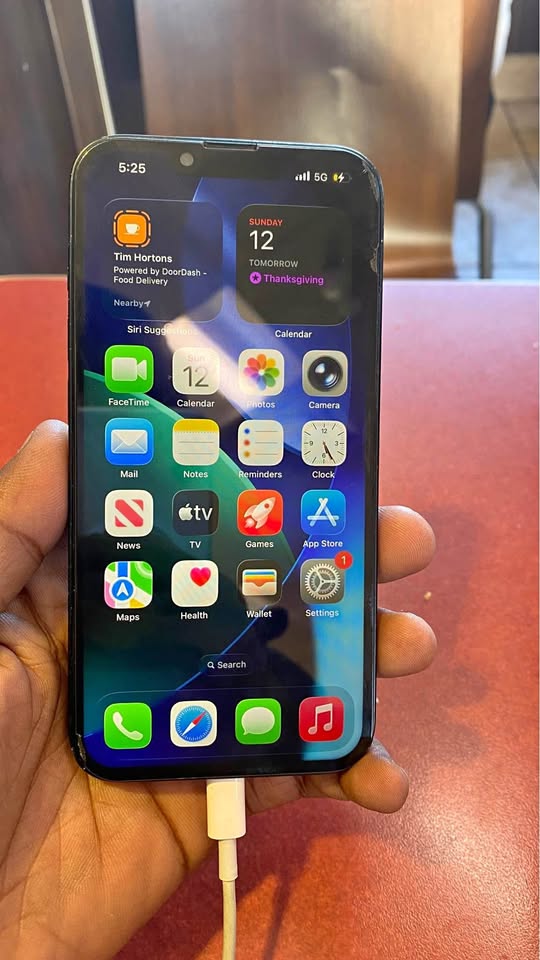 iPhone 14 – 128GB – Unlocked – $450