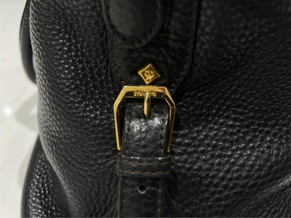 MCM leather handbag - photo 5