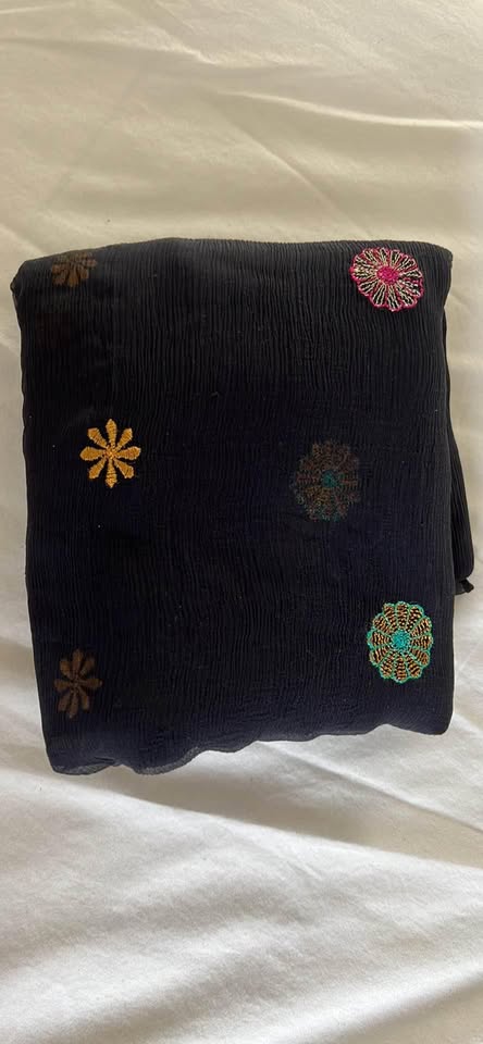 Silk embroidered chunni dupatta scarf - photo 2