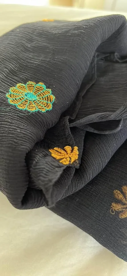 Silk embroidered chunni dupatta scarf image indicator(3)