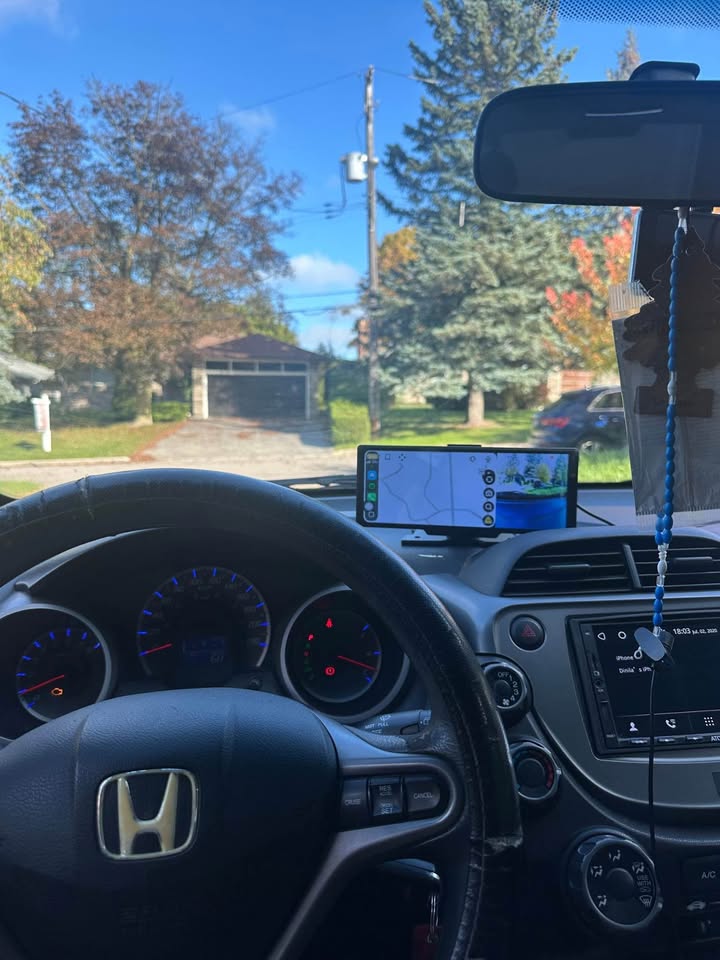 4K Dash Cam w/ Wireless Apple CarPlay & Android Auto Screen - photo 3