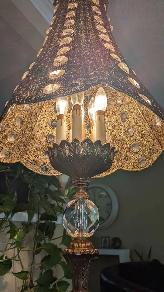 RARE Hollywood Regency Floor Lamp image indicator(8)