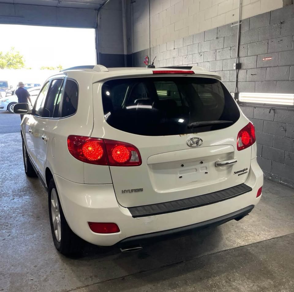 2008 Hyundai Santa Fe · Limited Ultimate Sport Utility 4D - photo 3