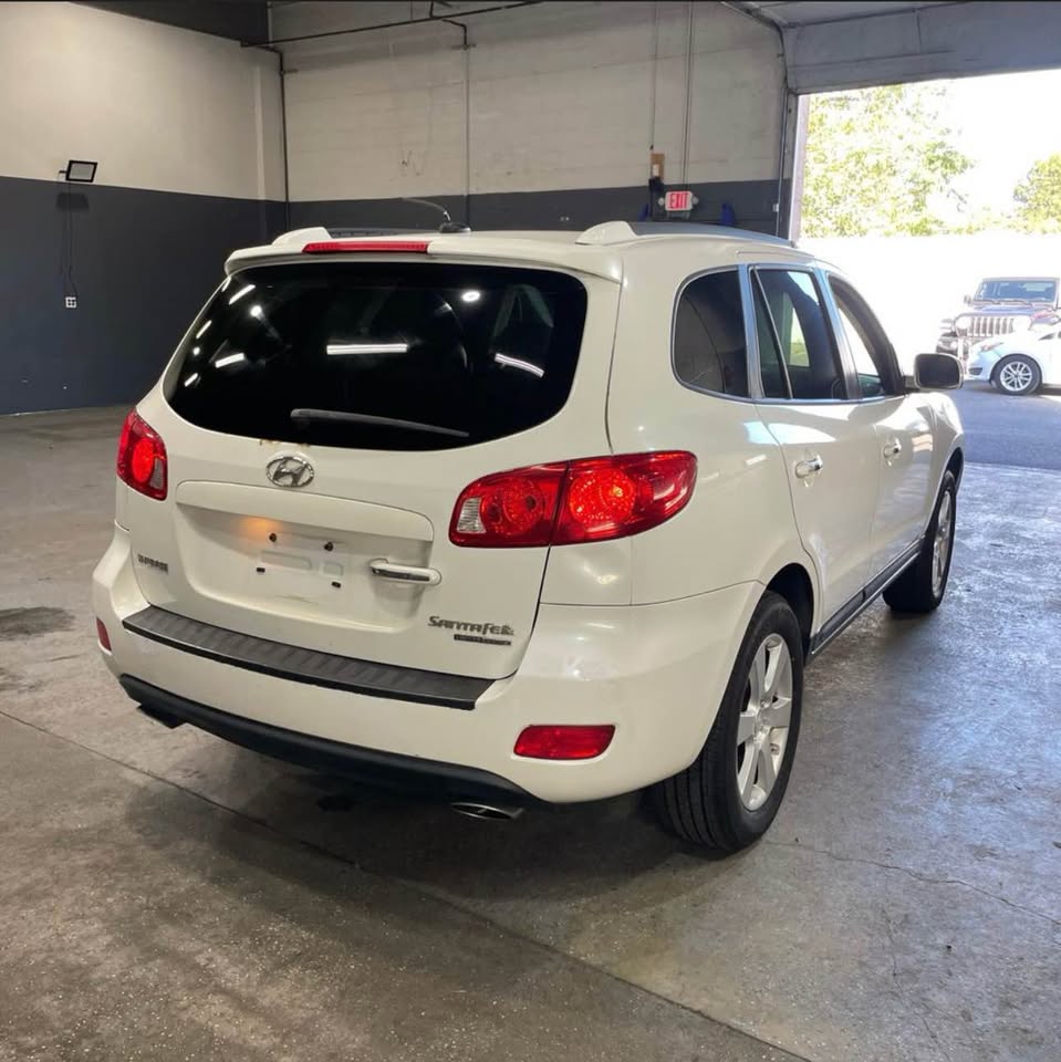 2008 Hyundai Santa Fe · Limited Ultimate Sport Utility 4D - photo 5