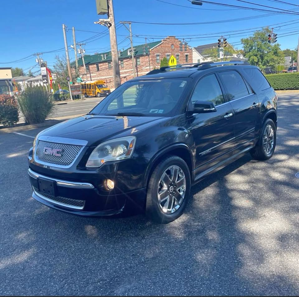 2012 GMC Acadia · Denali Sport Utility 4D