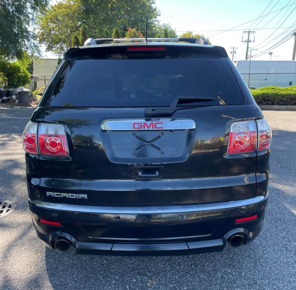2012 GMC Acadia · Denali Sport Utility 4D - photo 4