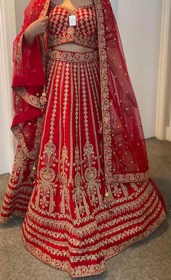 Brand New Indian Bridal Lengha - Never Worn! image indicator(2)