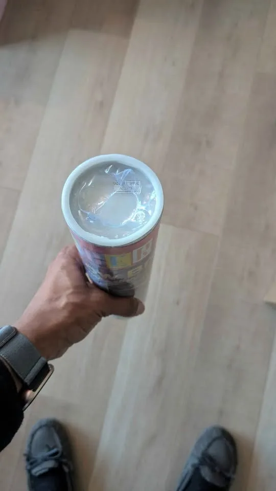 BNIB 100 glow sticks image indicator(3)