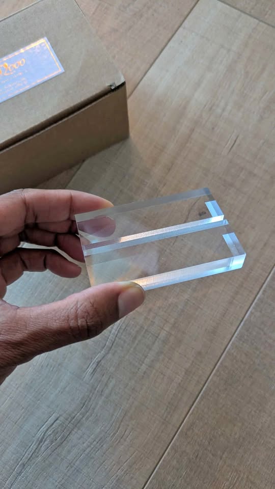 Clear acrylic holder - box of 10