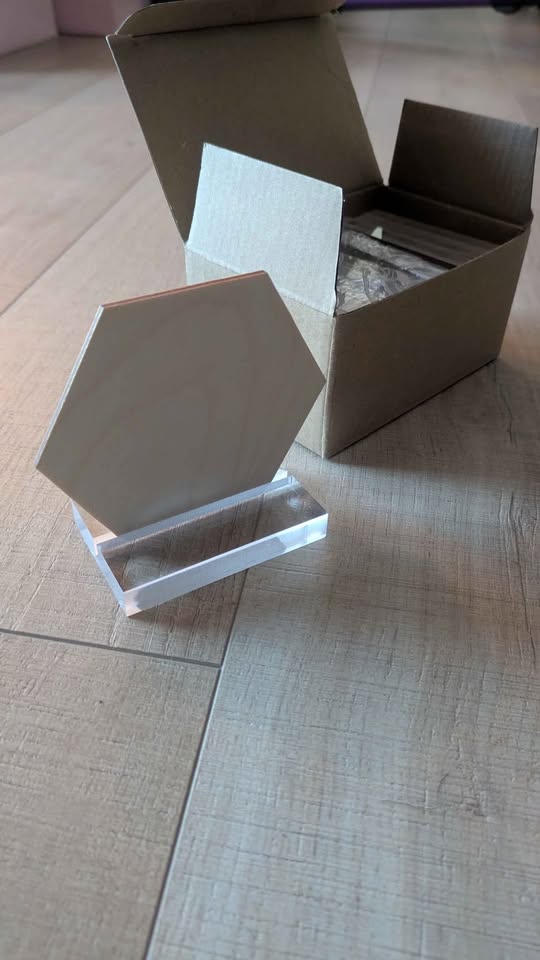 Clear acrylic holder - box of 10 - photo 2