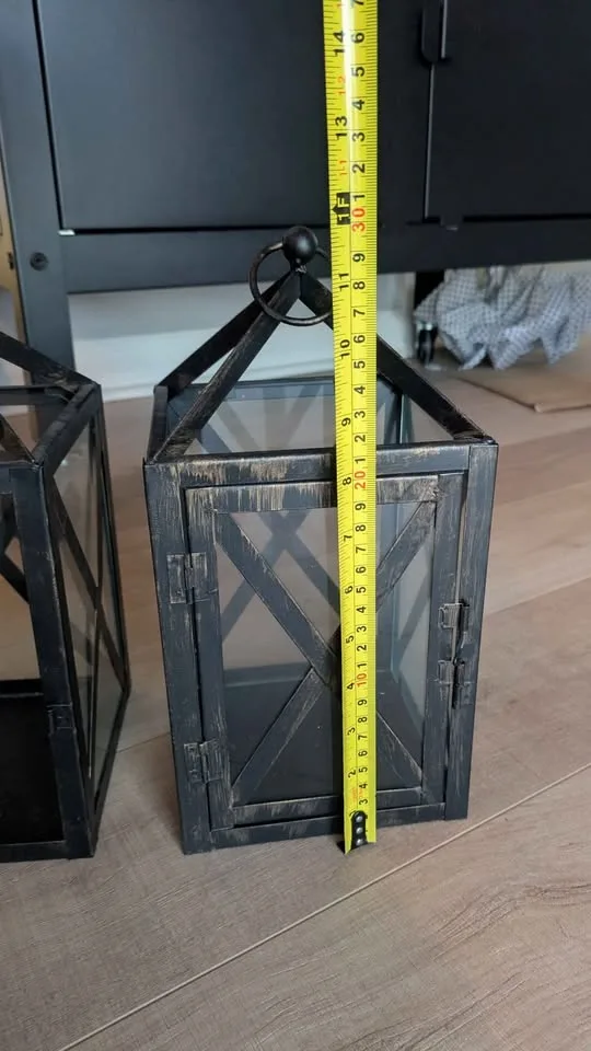 2 Candle Lanterns image indicator(3)