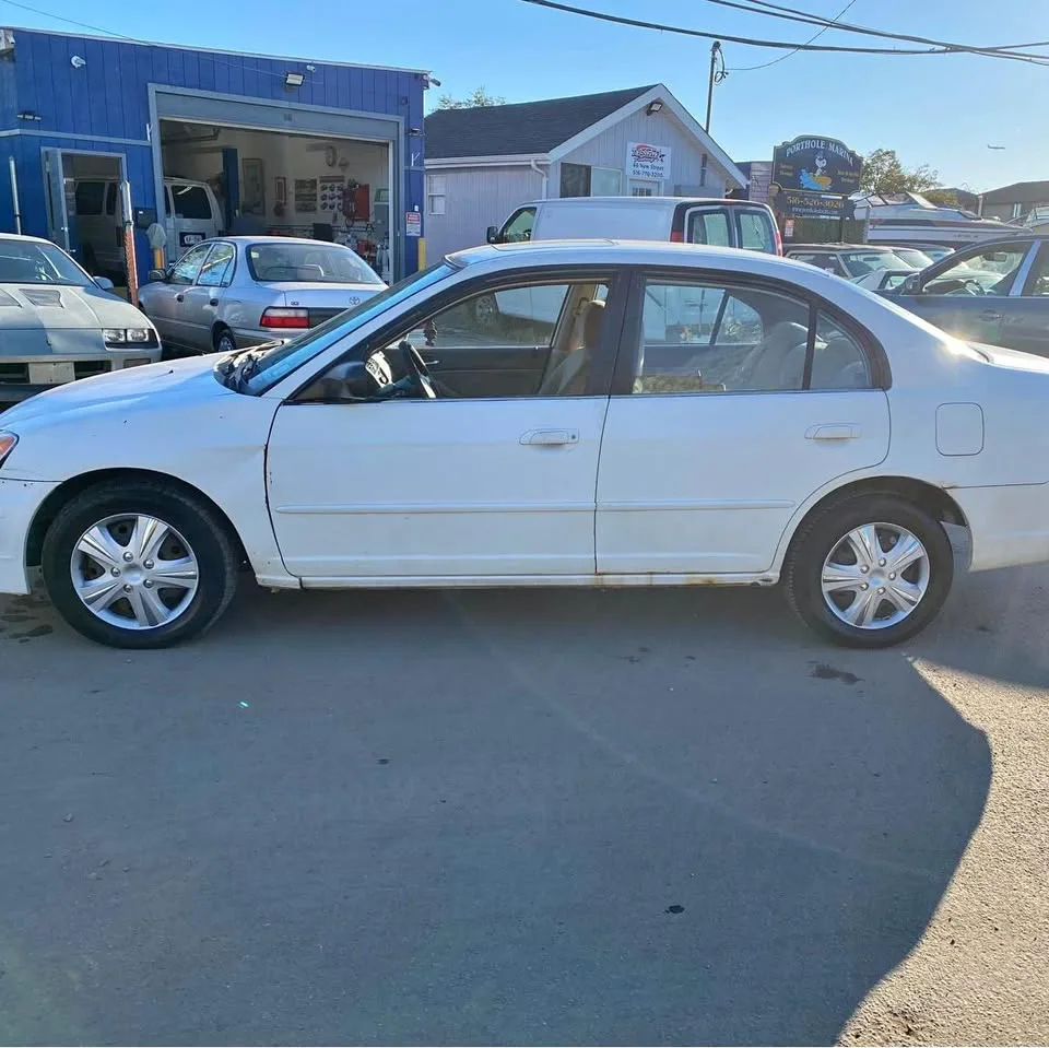 2002 Honda Civic · EX Sedan 4D thumbnail