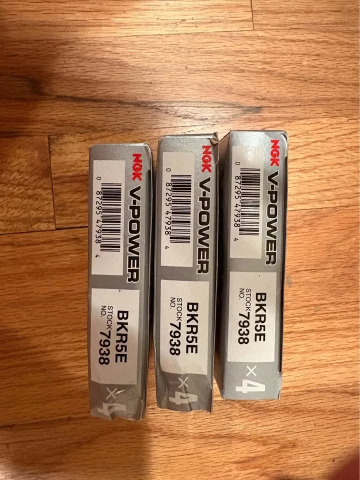 NGK Spark Plugs image indicator(2)