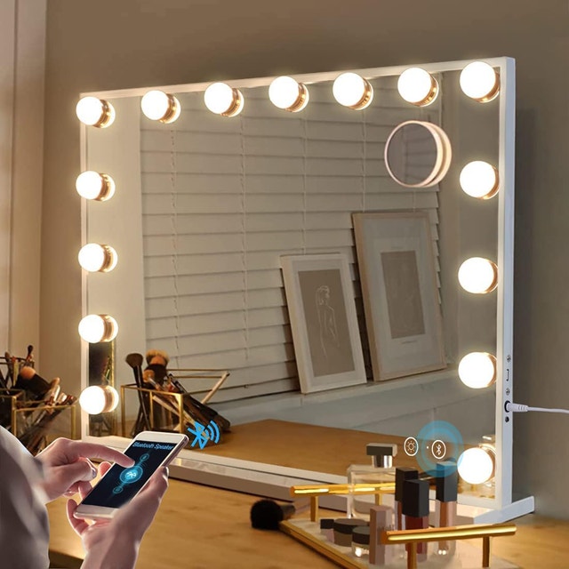 Fenair 23 x 18 Inch Makeup Hollywood Mirror Bluetooth BRAND NEW