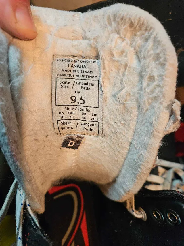 CCM JetSpeed FT2 Pro Stock Goalie Skates image indicator(2)