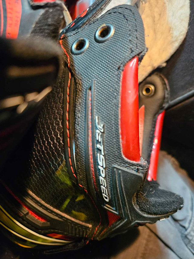 CCM JetSpeed FT2 Pro Stock Goalie Skates - photo 4