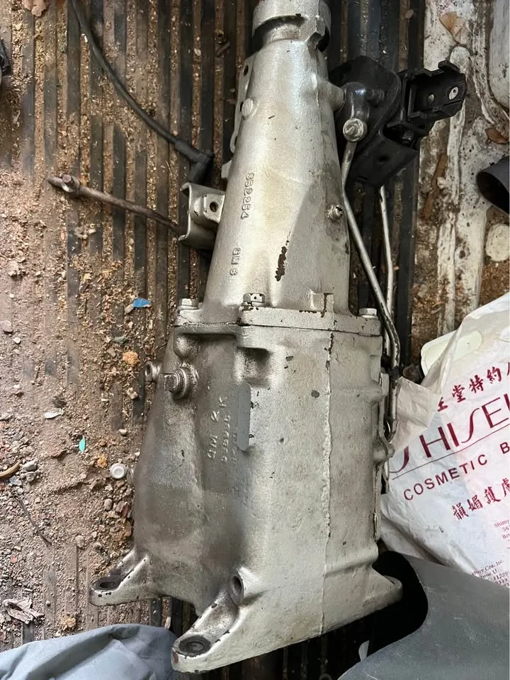 4 Speed Saginaw Transmission GM 3925656 Chevy image indicator(7)