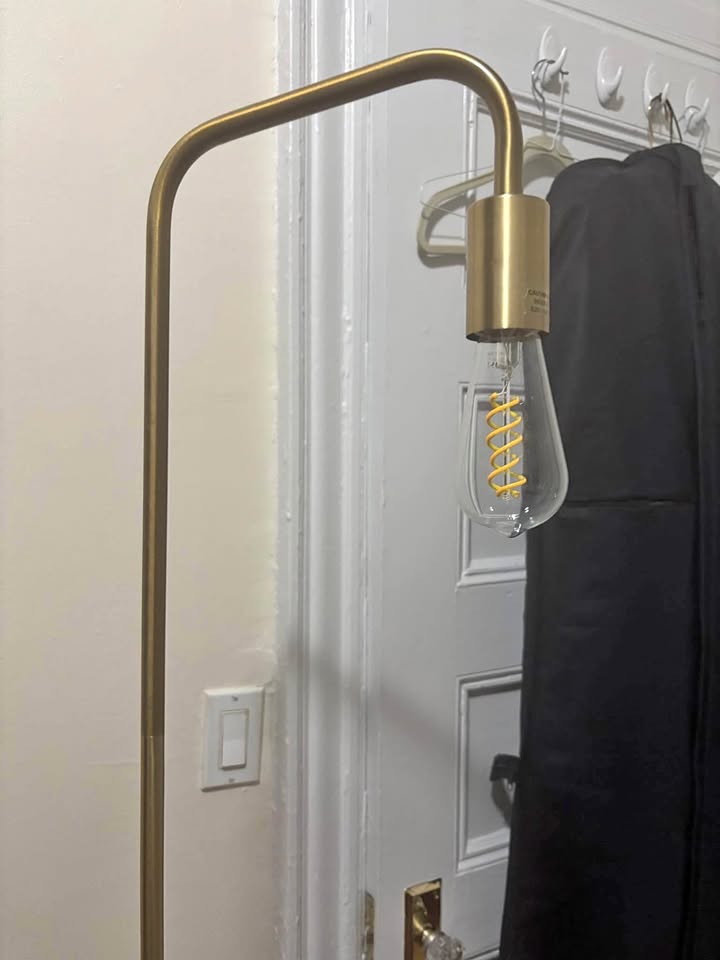 Floor lamp gold
